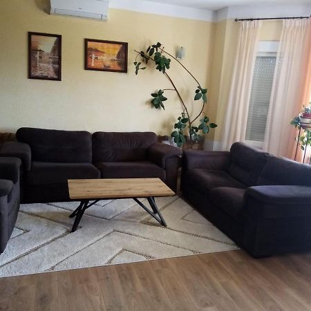 Apartment Andric Kaštela Buitenkant foto