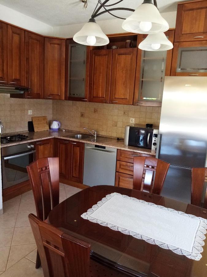 Apartment Andric Kaštela Buitenkant foto