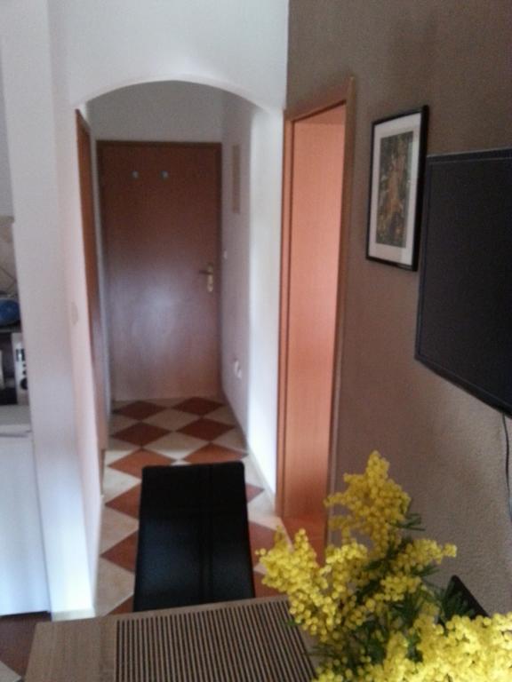 Apartment Andric Kaštela Buitenkant foto